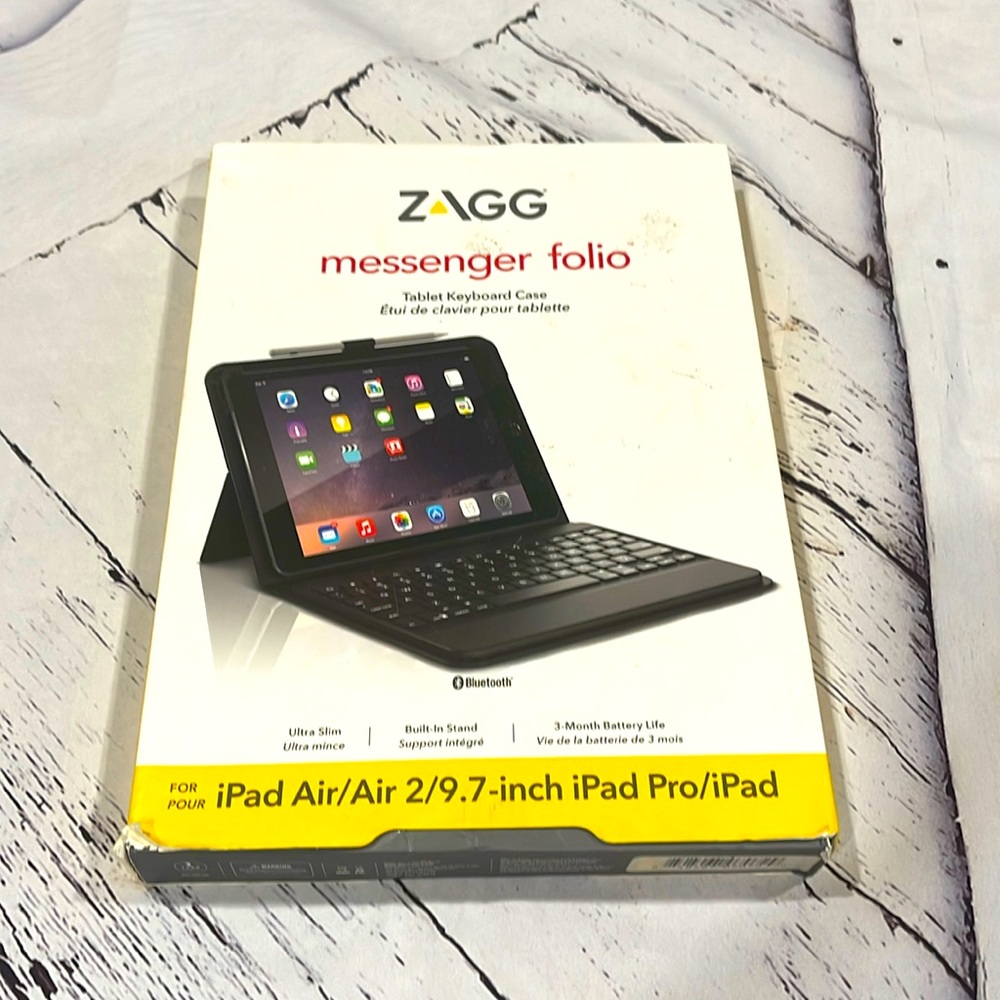 Zagg Messenger Folio w/Keyboard